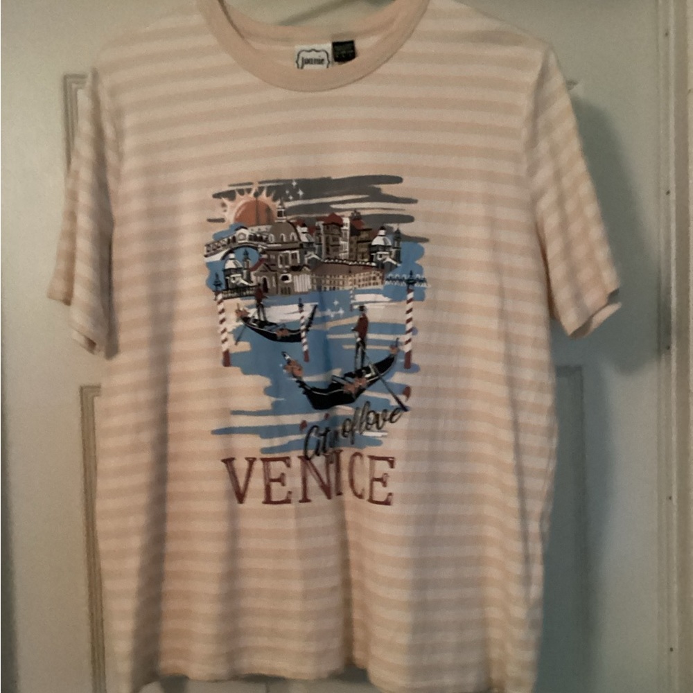 Joanie pink striped shirt with pic of Venice. Size M US. Size L UK.  25” long